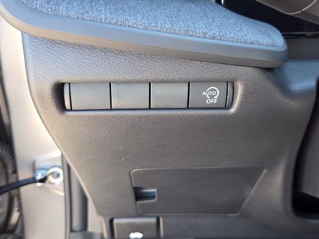 2027 Nissan Kicks S
