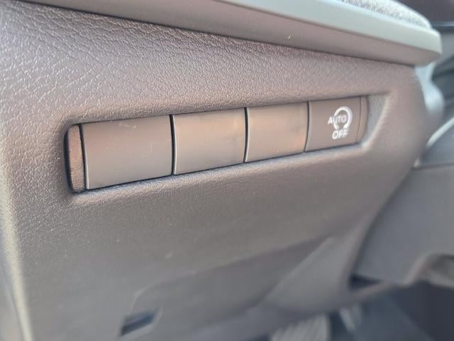 2027 Nissan Kicks S