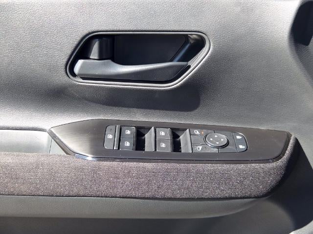 2027 Nissan Kicks S