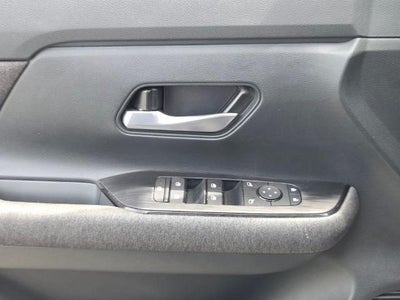 2025 Nissan Kicks SV FWD