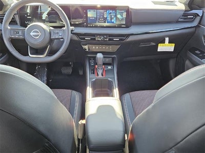 2026 Nissan Kicks SR