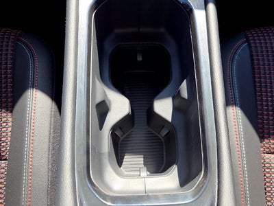 2027 Nissan Kicks SR