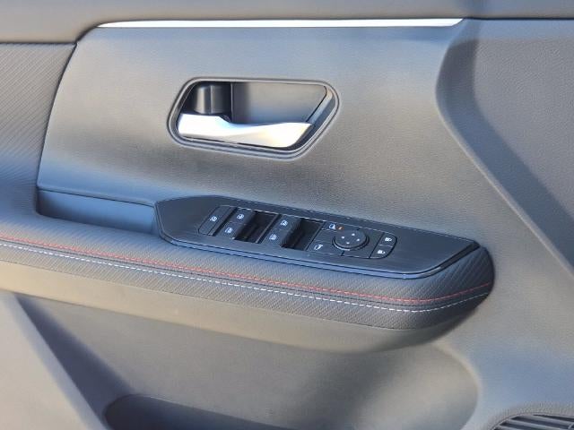 2027 Nissan Kicks SR