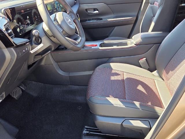 2027 Nissan Kicks SR
