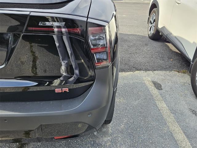 2025 Nissan Kicks SR FWD