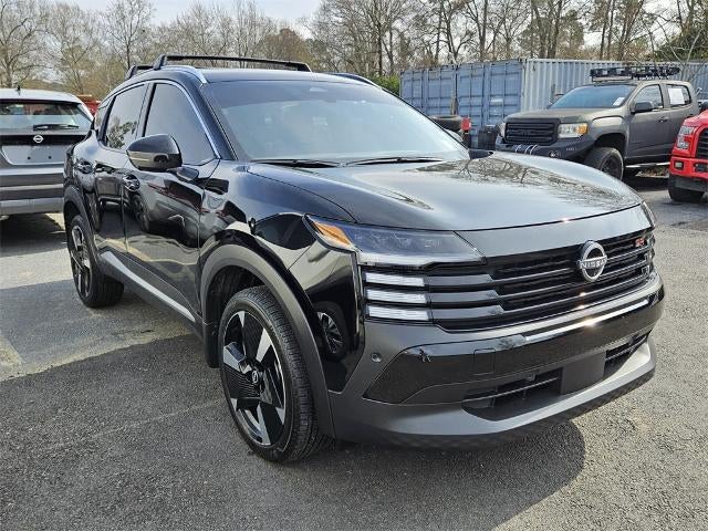 2025 Nissan Kicks SR FWD