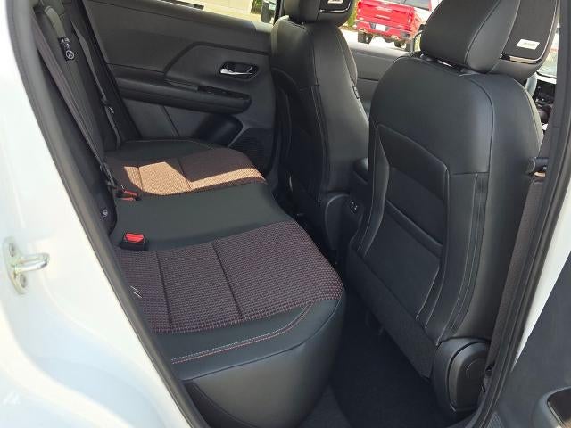 2027 Nissan Kicks SR