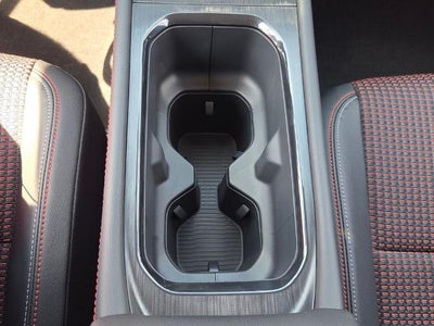 2027 Nissan Kicks SR