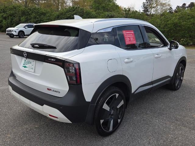 2025 Nissan Kicks SR AWD
