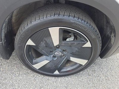 2025 Nissan Kicks SR AWD