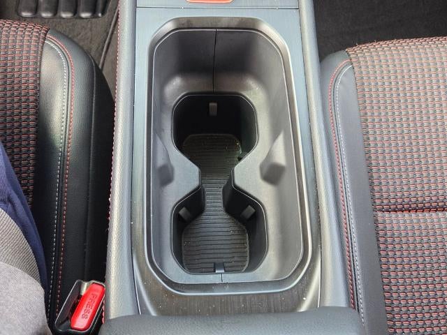 2025 Nissan Kicks SR AWD