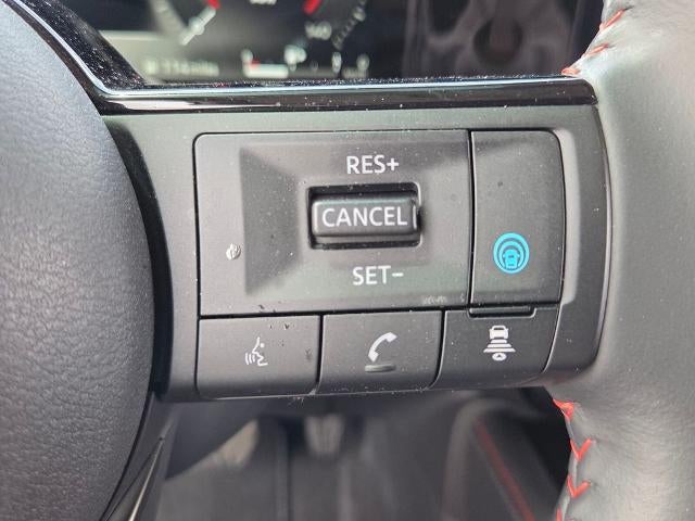 2025 Nissan Kicks SR AWD