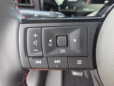 2025 Nissan Kicks SR AWD