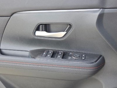 2025 Nissan Kicks SR AWD