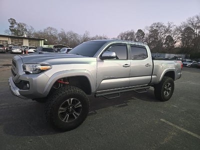 2017 Toyota Tacoma SR5 Double Cab 6' Bed V6 4x4 AT (Natl)