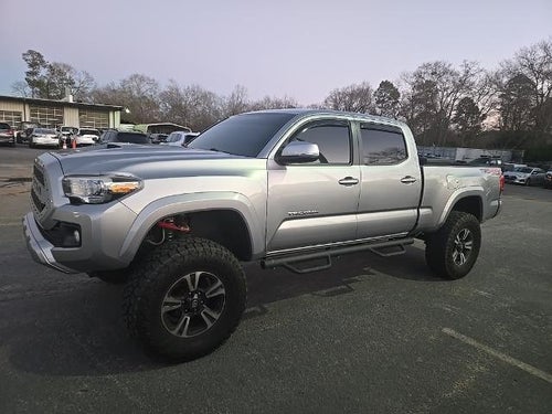 2017 Toyota Tacoma SR5 Double Cab 6' Bed V6 4x4 AT (Natl)