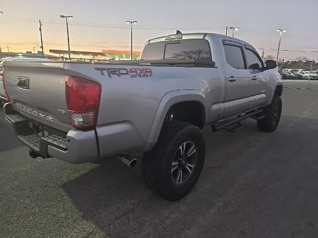 2017 Toyota Tacoma SR5 Double Cab 6' Bed V6 4x4 AT (Natl)
