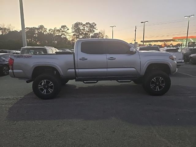 2017 Toyota Tacoma SR5 Double Cab 6' Bed V6 4x4 AT (Natl)