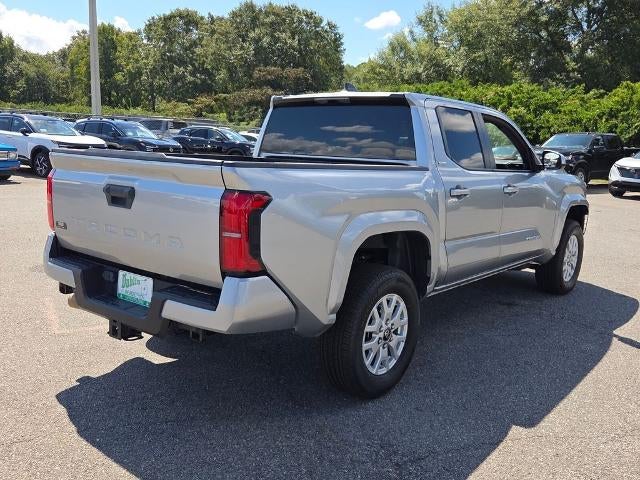 2024 Toyota Tacoma 2WD 2WD SR5 Double Cab 5' Bed AT (SE)