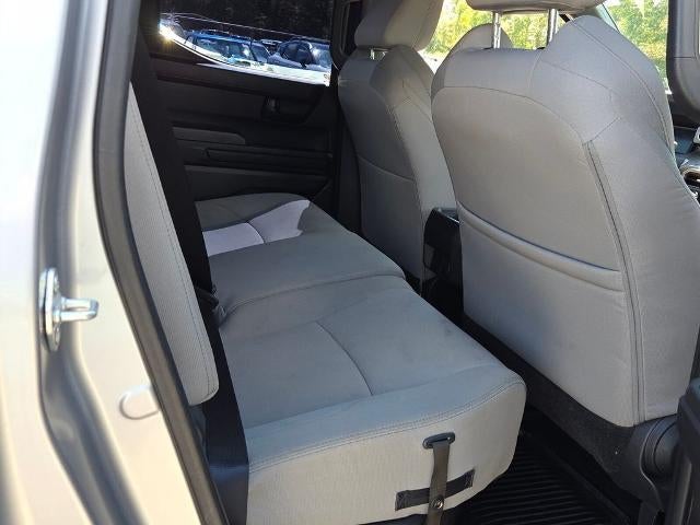 2024 Toyota Tacoma 2WD 2WD SR5 Double Cab 5' Bed AT (SE)