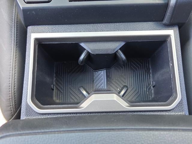 2024 Toyota Tacoma 2WD 2WD SR5 Double Cab 5' Bed AT (SE)