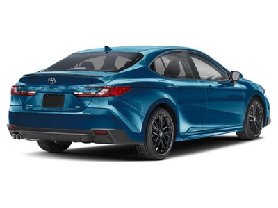2025 Toyota Camry LE (SE)
