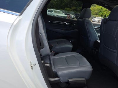 2023 Buick Enclave Essence FWD