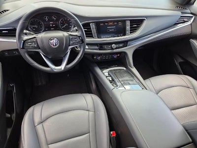 2023 Buick Enclave Essence FWD