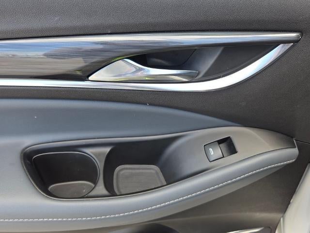 2023 Buick Enclave Essence FWD