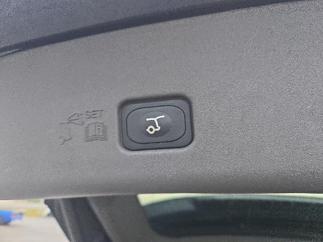 2025 Lincoln Nautilus Reserve AWD