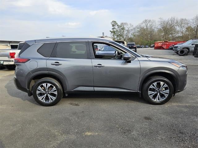 2021 Nissan Rogue FWD SV