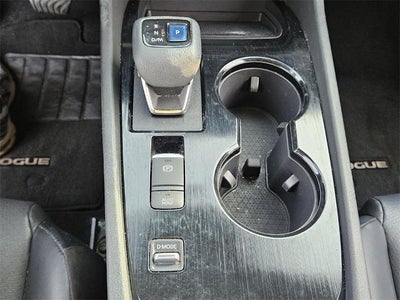 2021 Nissan Rogue FWD SV