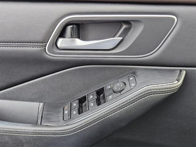 2021 Nissan Rogue FWD SV