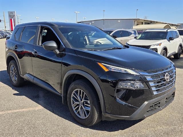 2025 Nissan Rogue FWD S