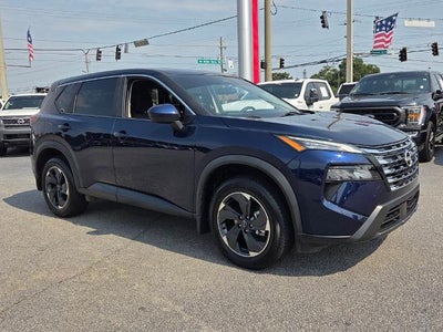 2024 Nissan Rogue FWD SV