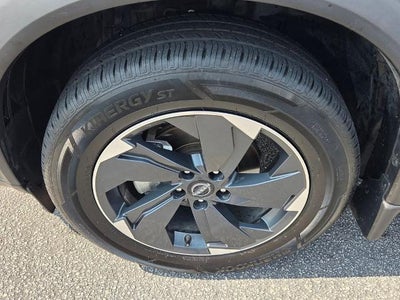 2024 Nissan Rogue FWD SV