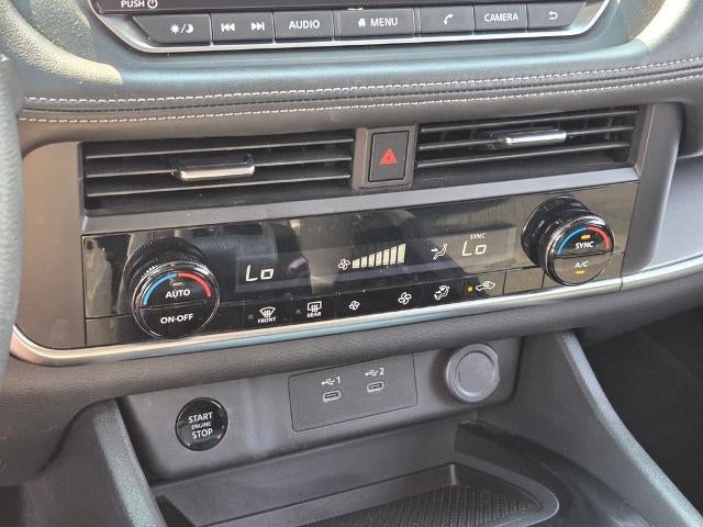2024 Nissan Rogue FWD SV
