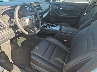 2026 Nissan Rogue 2026.5 FWD Dark Armor