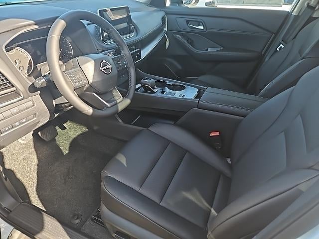 2026 Nissan Rogue 2026.5 FWD Dark Armor