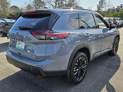 2026 Nissan Rogue 2026.5 FWD Dark Armor