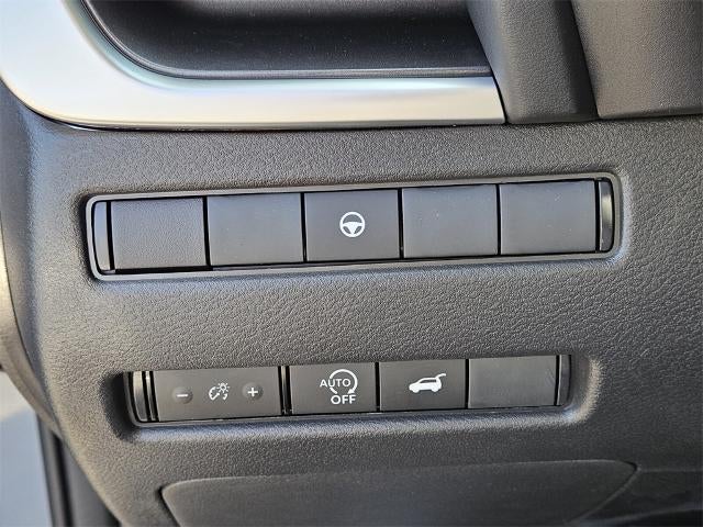 2026 Nissan Rogue 2026.5 FWD Dark Armor