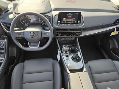 2026 Nissan Rogue 2026.5 FWD Dark Armor