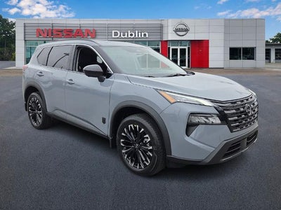 2026 Nissan Rogue Dark Armor™