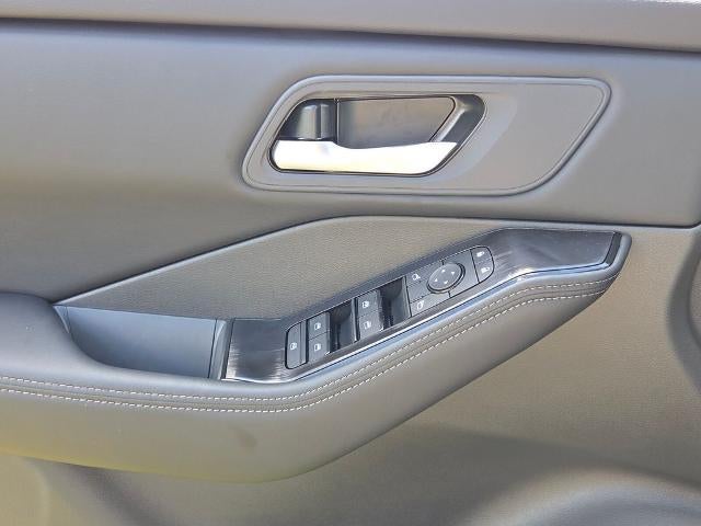 2026 Nissan Rogue 2026.5 FWD SV