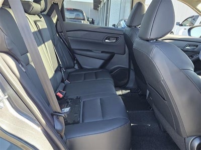 2026 Nissan Rogue 2026.5 FWD Dark Armor