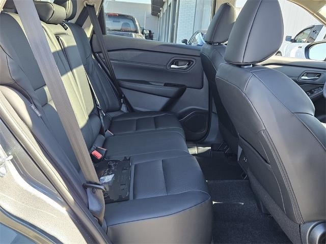 2026 Nissan Rogue 2026.5 FWD Dark Armor