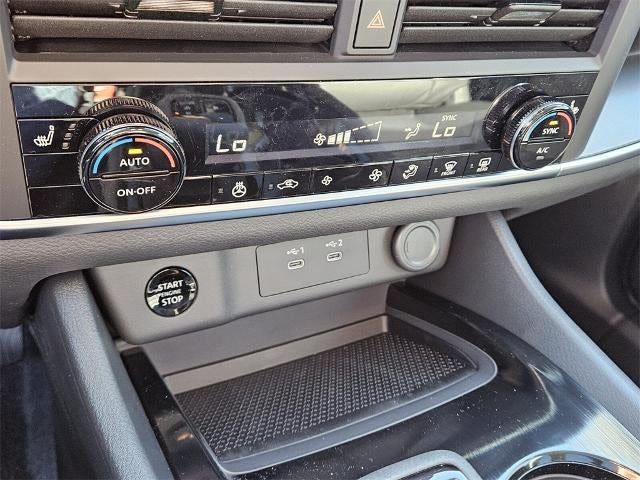 2026 Nissan Rogue 2026.5 FWD Dark Armor