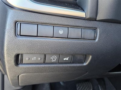 2026 Nissan Rogue 2026.5 FWD Dark Armor