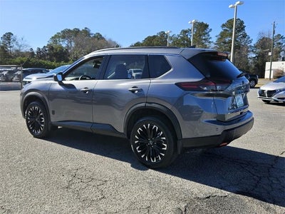 2026 Nissan Rogue 2026.5 FWD Dark Armor