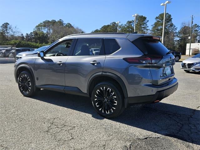 2026 Nissan Rogue 2026.5 FWD Dark Armor